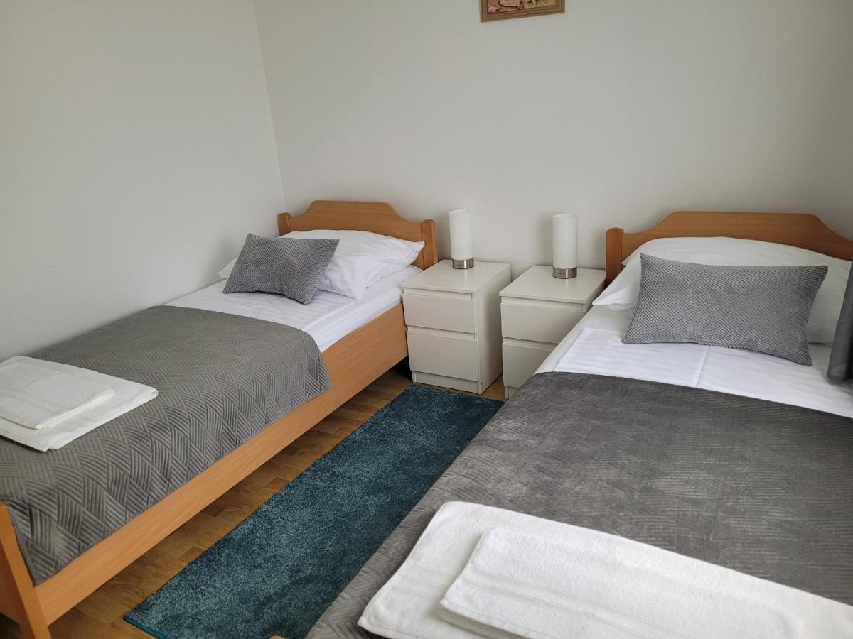 Lipa Mare Vir Apartment Екстериор снимка